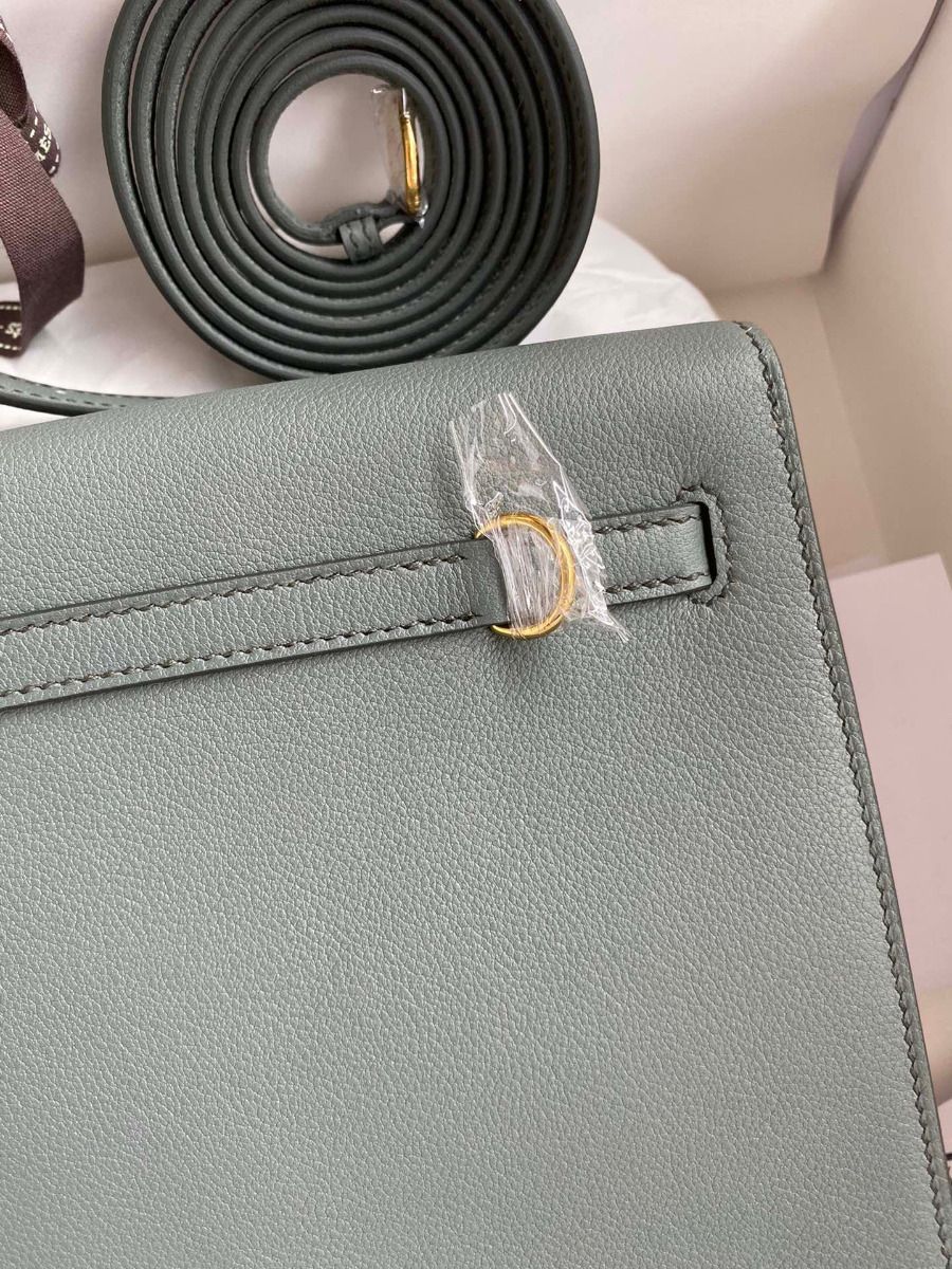 Hermes Kelly Danse II Bag In Vert Amande Evercolor Calfskin - Image 5