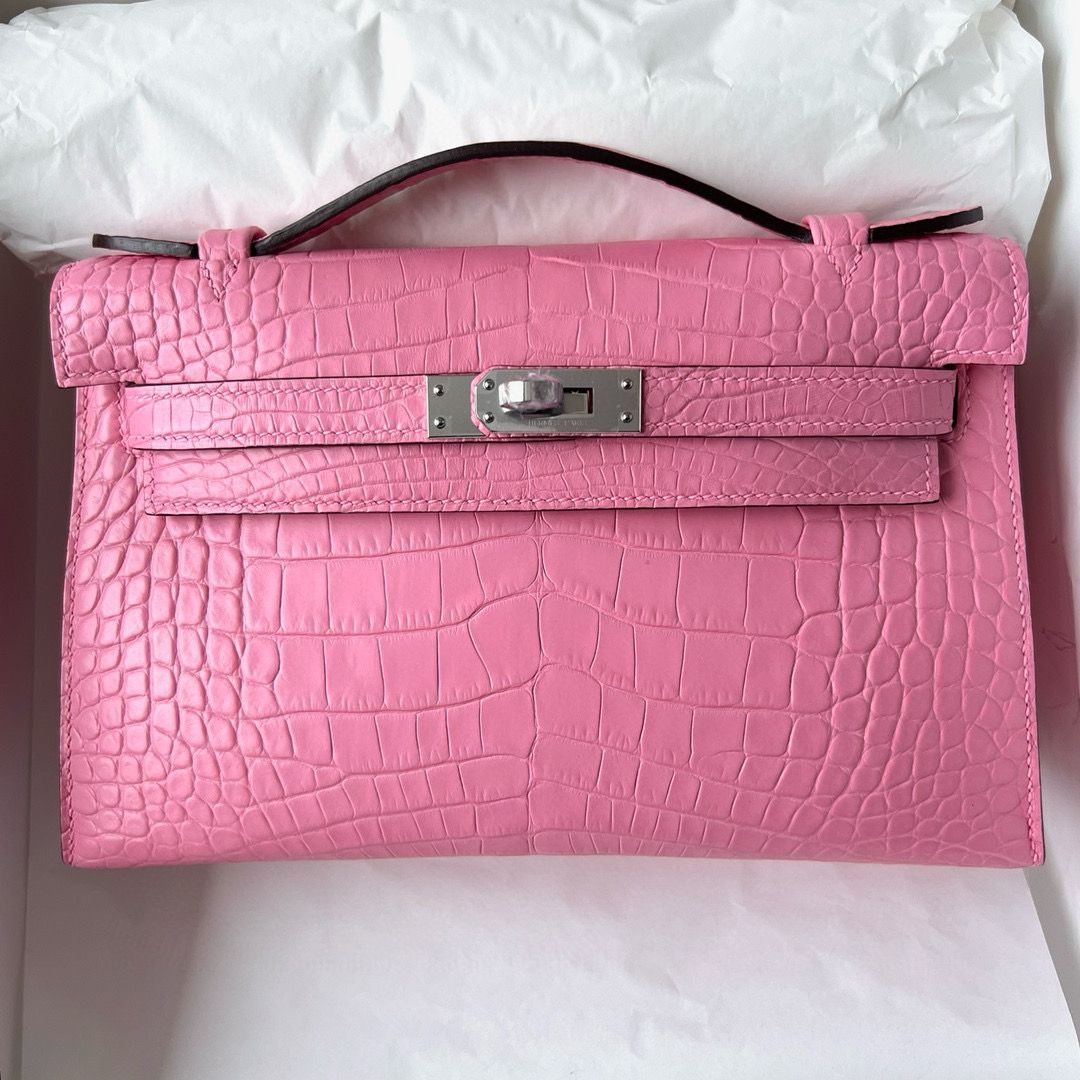 Hermes Kelly Pochette Handmade Bag in Rose Sakura Matte Alligator Leather - Image 9
