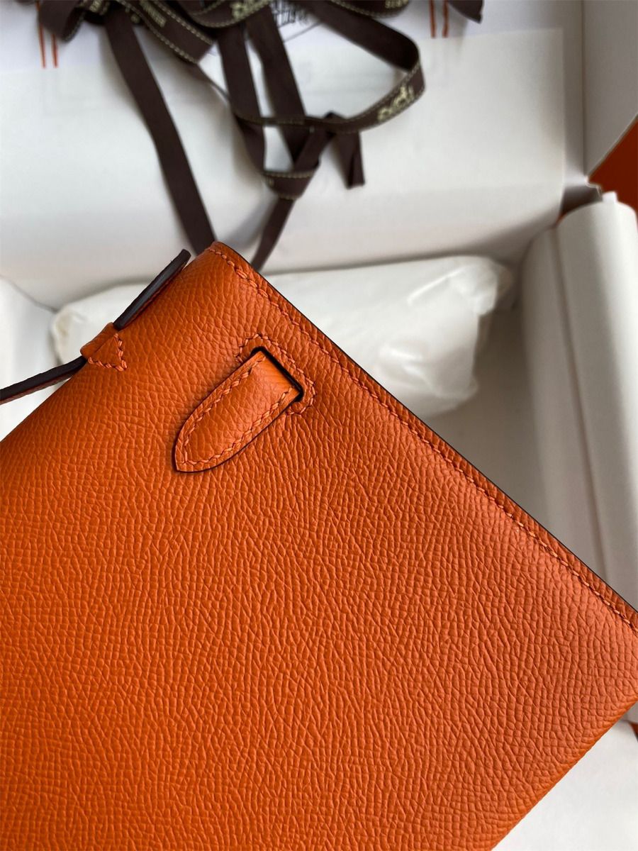 Hermes Kelly Pochette Handmade Bag In Orange Epsom Calfskin - Image 6