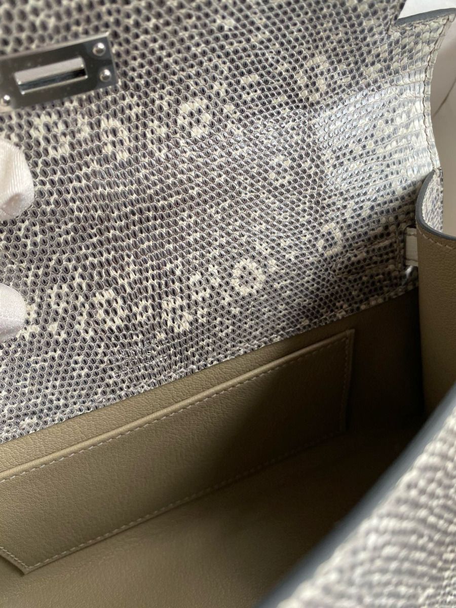 Hermes Kelly Pochette Handmade Bag In Natural Lizard Skin - Image 10