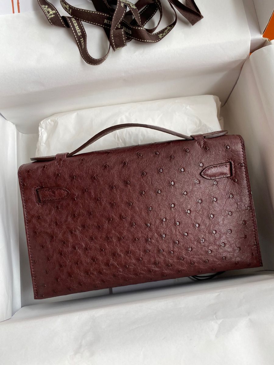 Hermes Kelly Pochette Handmade Bag In Bordeaux Ostrich Leather - Image 3