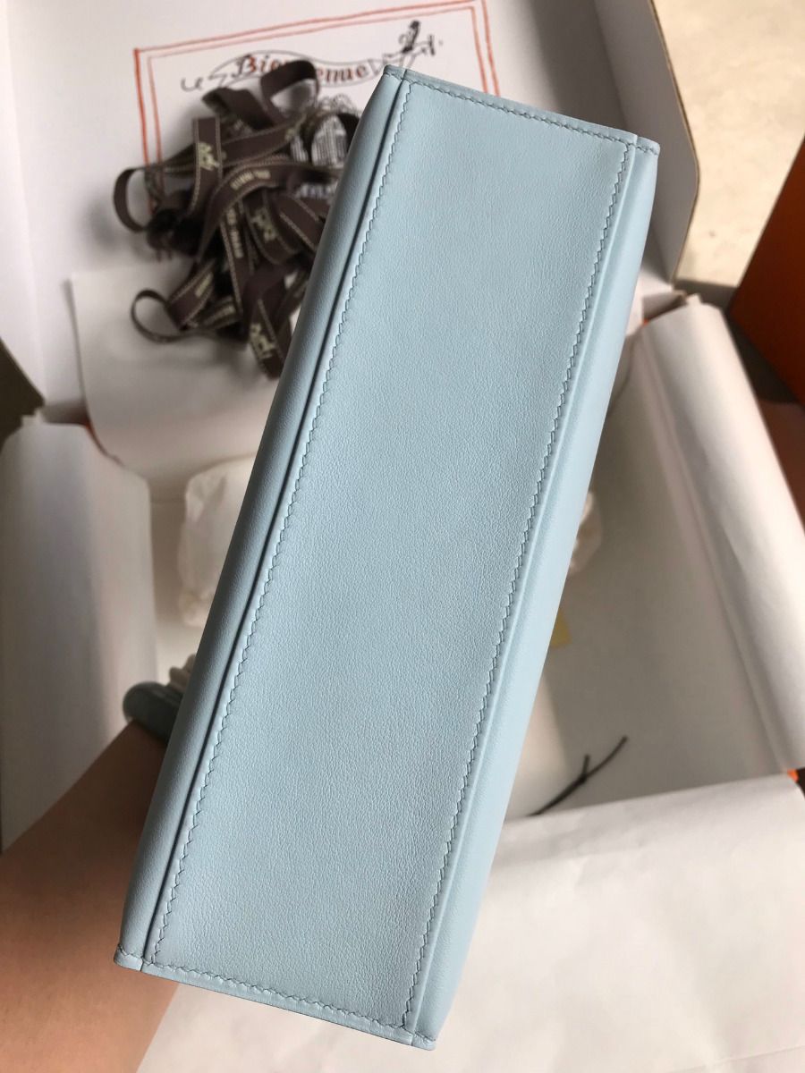 Hermes Kelly Pochette Handmade Bag In Blue Brume Swift Calfskin - Image 4