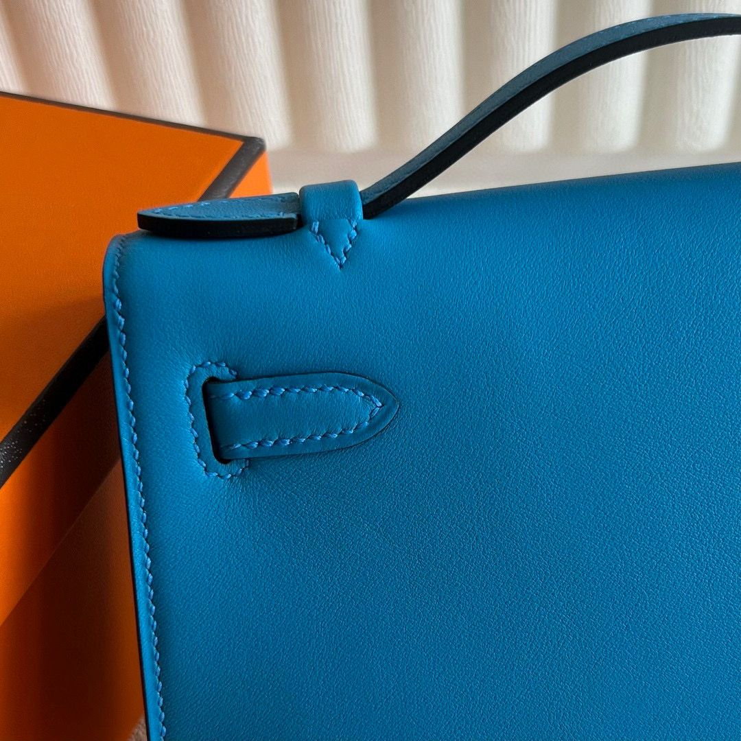 Hermes Kelly Pochette Verso Handmade Bag in Blue Frida Swift Calfskin - Image 7