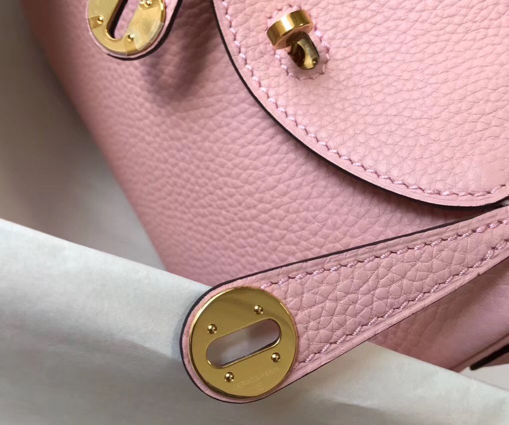 Hermes Lindy Mini Bag In Pink Clemence Leather GHW - Image 7