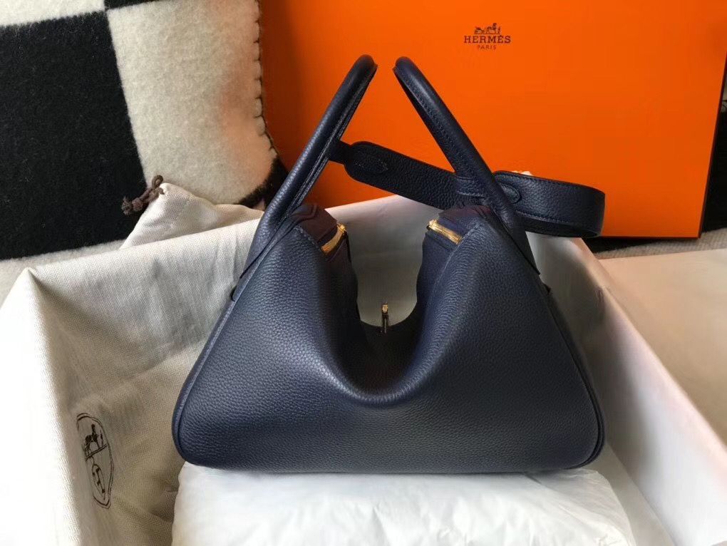 Hermes Lindy 30cm Bag In Navy Blue Clemence Leather GHW - Image 3
