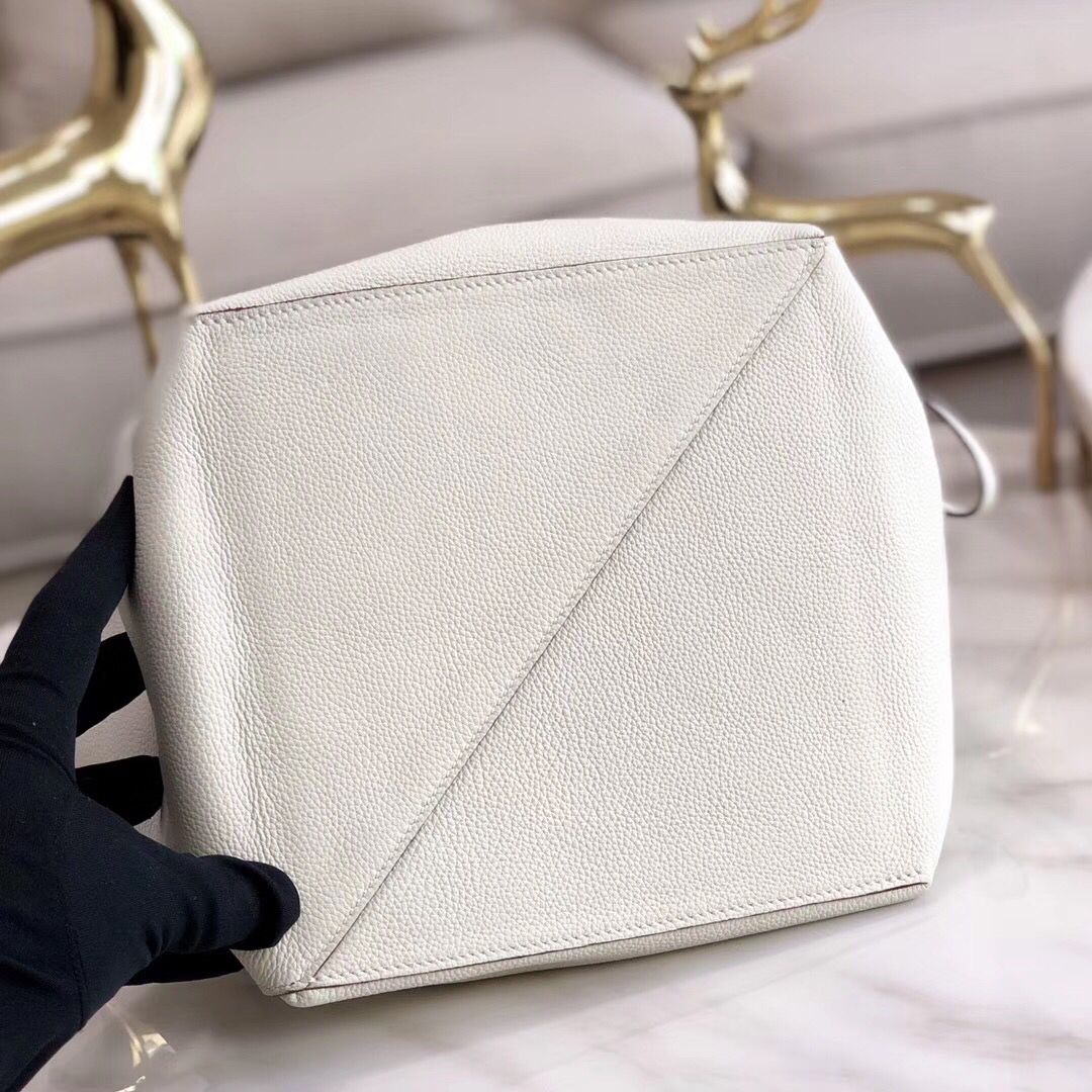 Hermes Licol 17cm Bag In White Evercolor Calfskin - Image 6