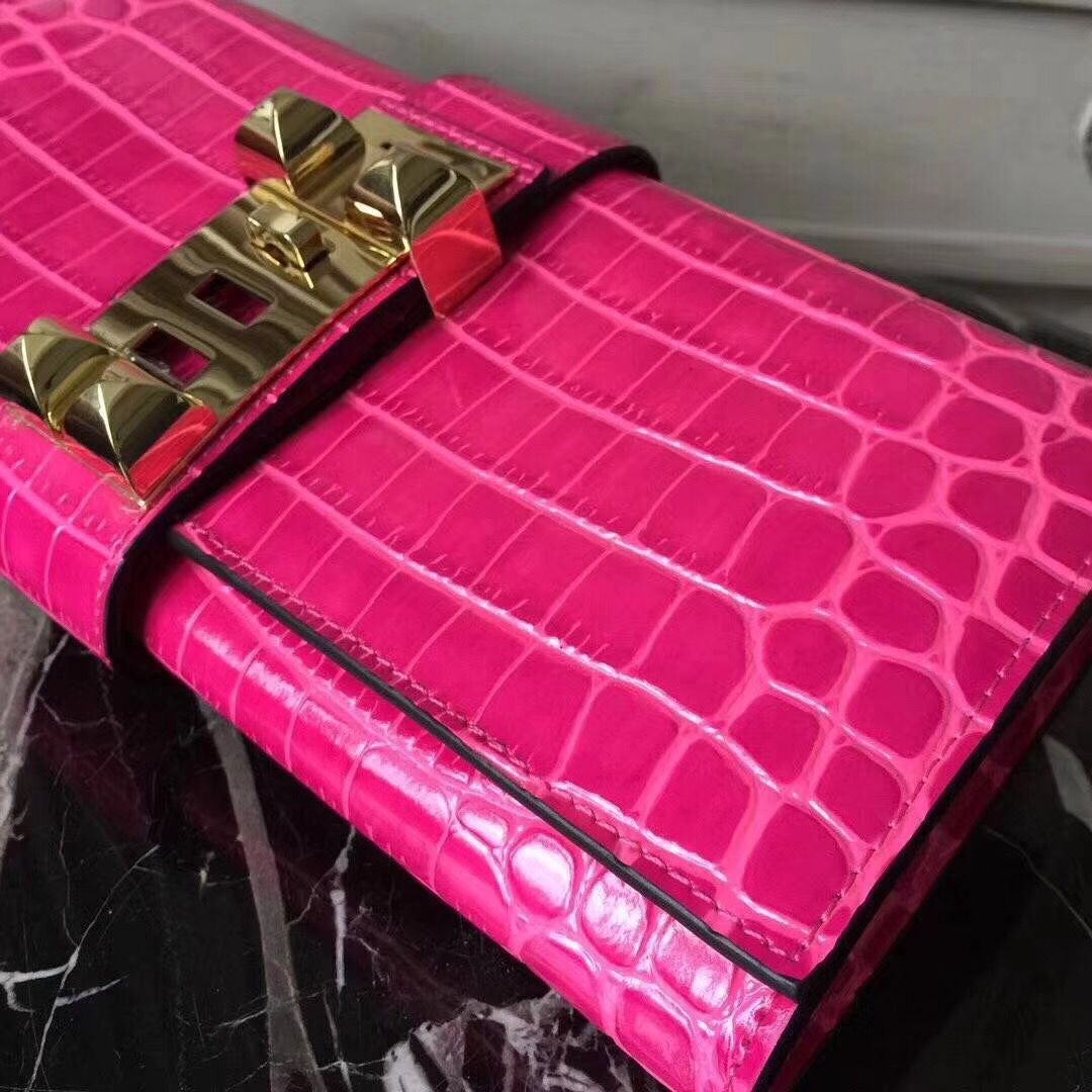 Hermes Medor Clutch Bag In Rose Red Crocodile Leather - Image 6