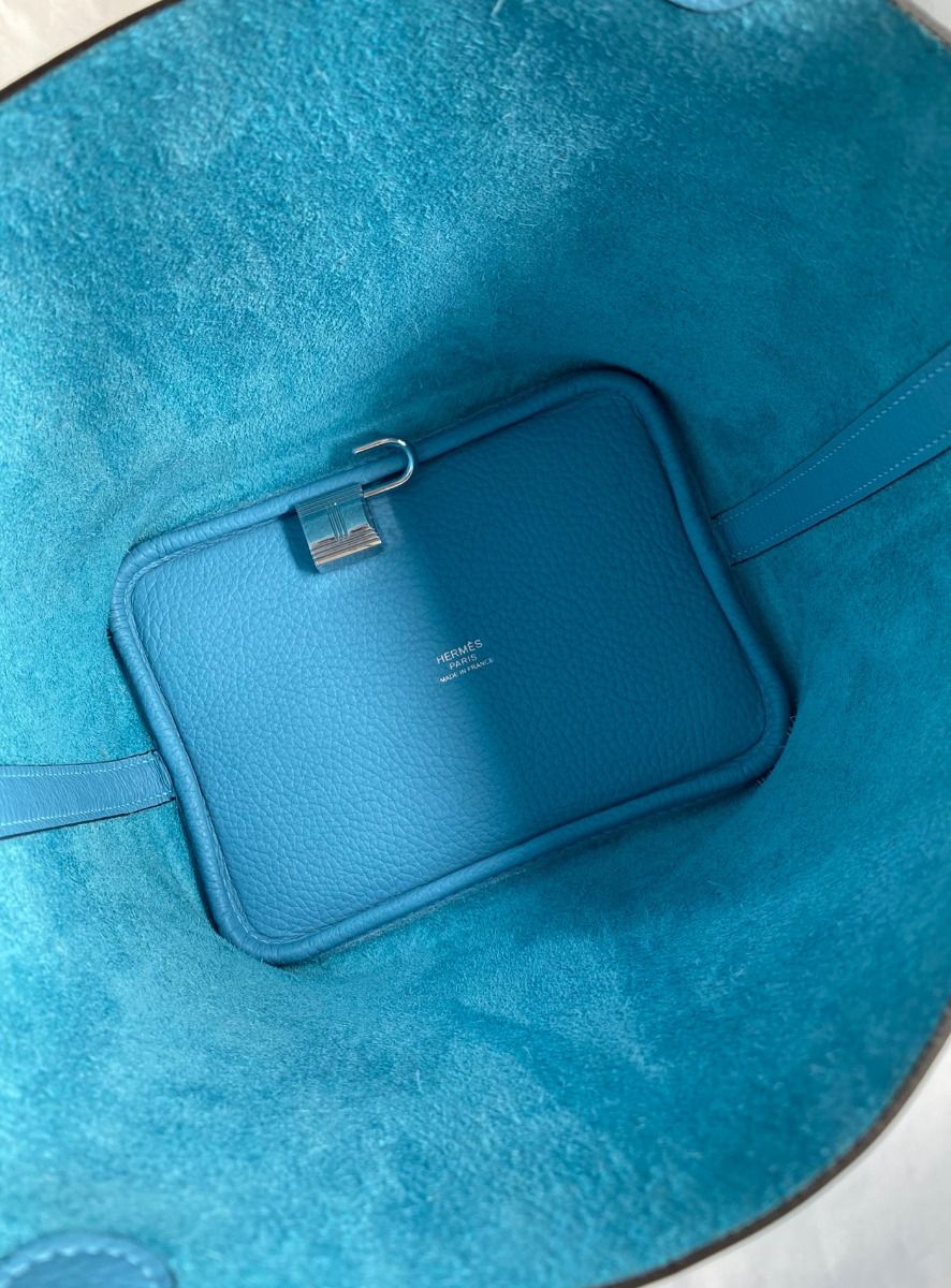 Hermes Picotin Lock 18 Handmade Bag in Blue du Nord Clemence Leather - Image 7