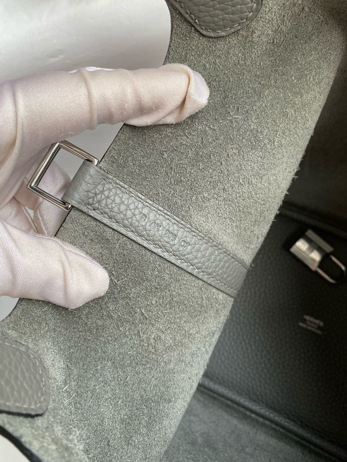 Hermes Picotin Lock 18 Handmade Bag in Gris Meyer Clemence Leather - Image 8