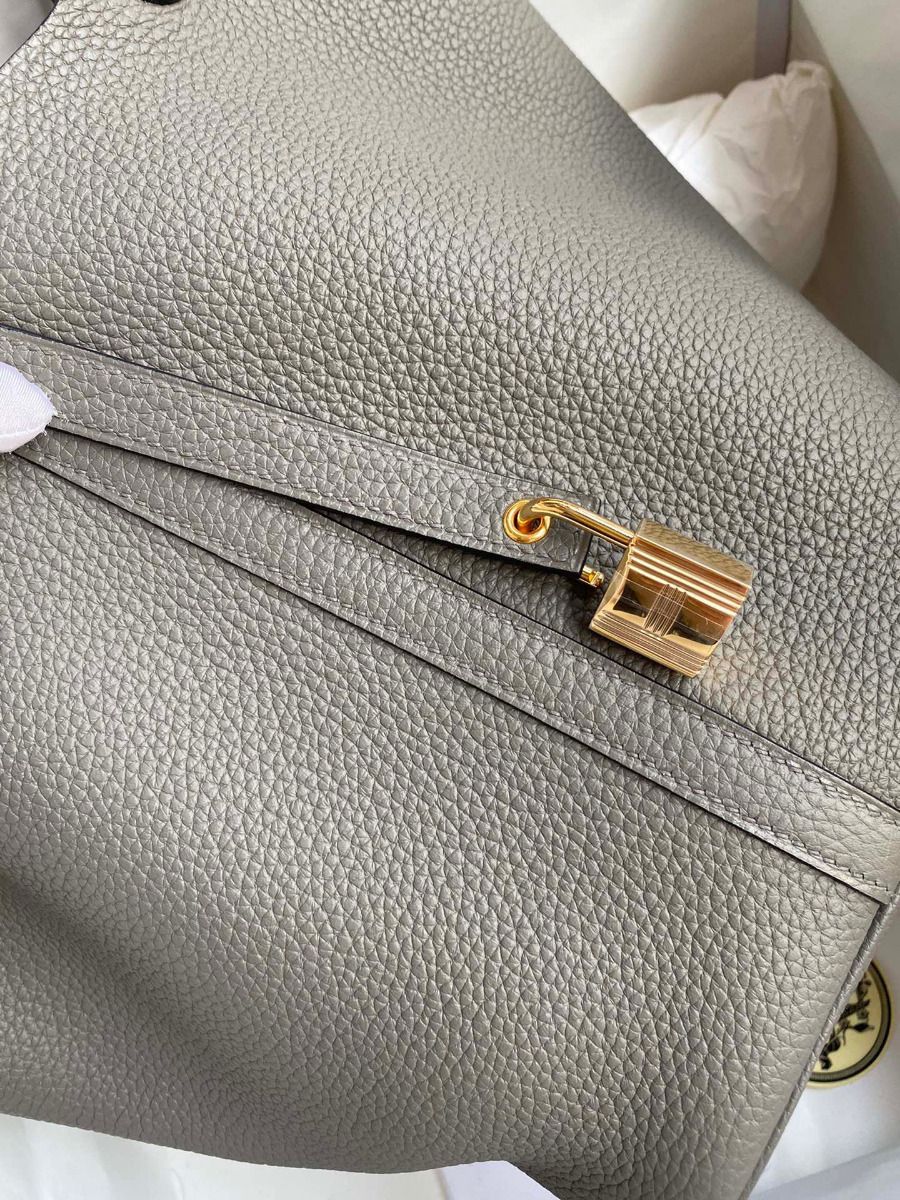 Hermes Picotin Lock 22 Handmade Bag in Etain Clemence Leather - Image 4