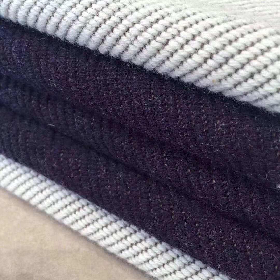 Hermes Dark Blue Avalon Throw Blanket - Image 7