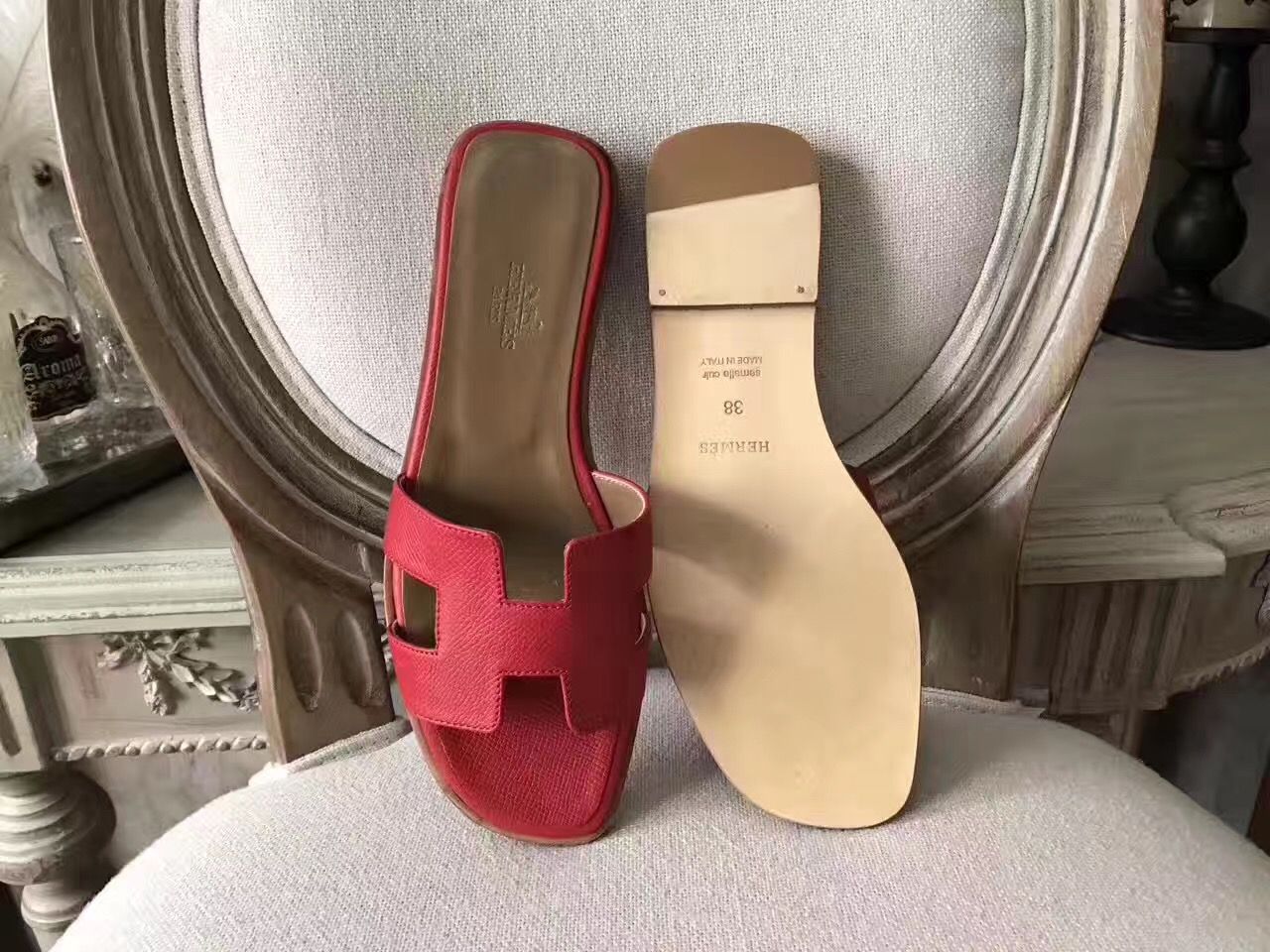 Hermes Oran Sandals In Red Epsom Leather - Image 4