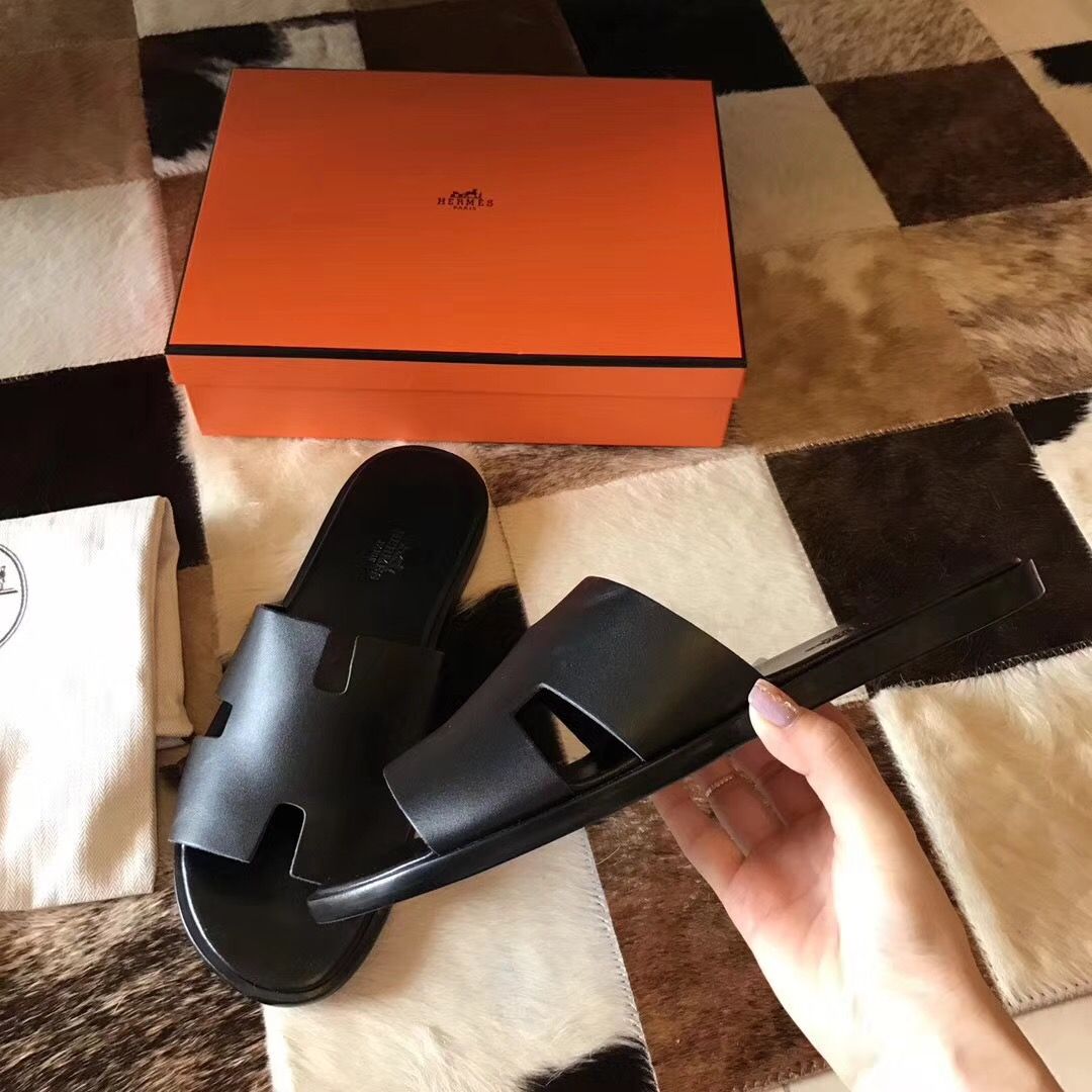 Hermes Black Swift Izmir Sandals - Image 4