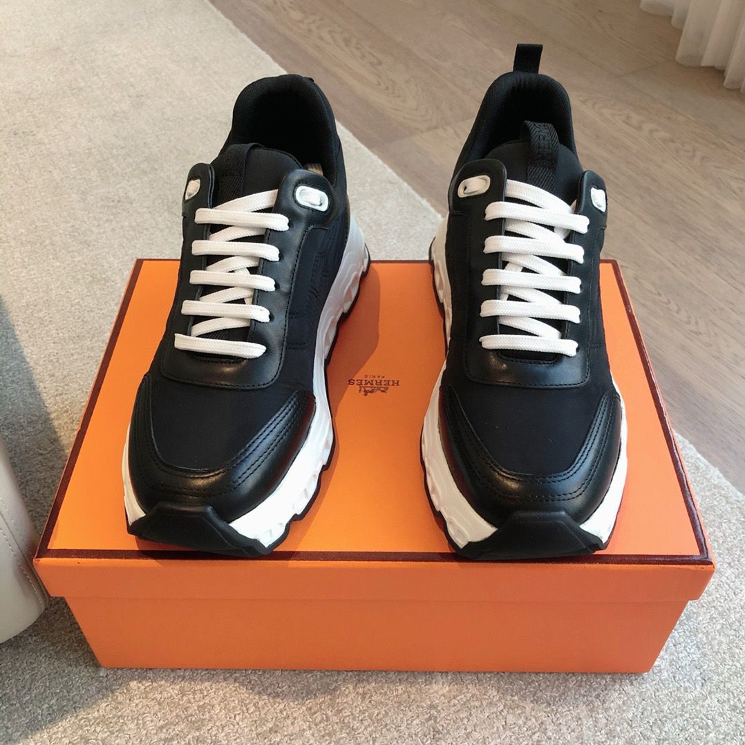 Hermes Men's Impulse Sneakers in Black Fabric and Leather - Image 4