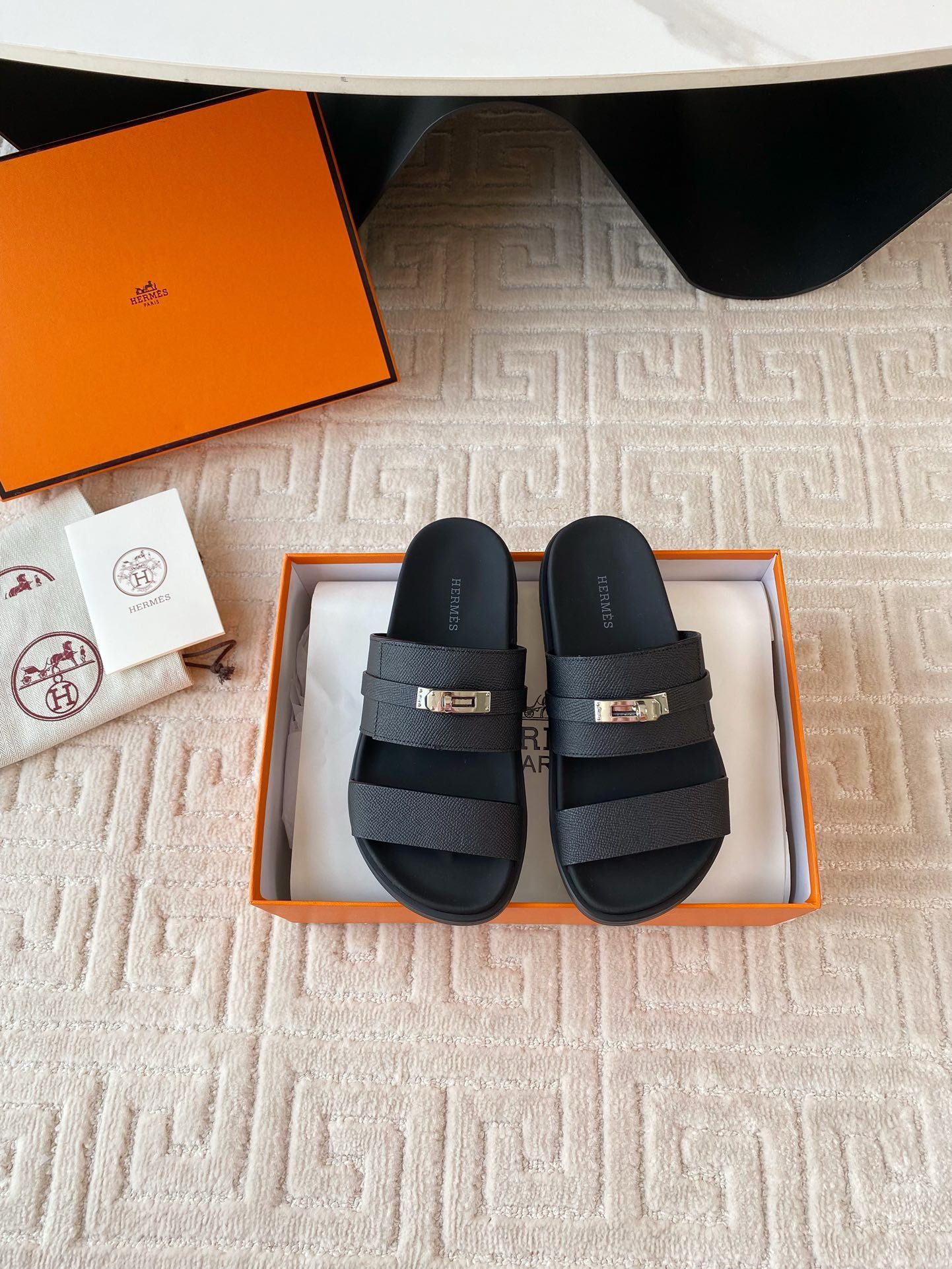 Hermes Men's Jackson Sandal in Black Epsom Calfskin - Image 3