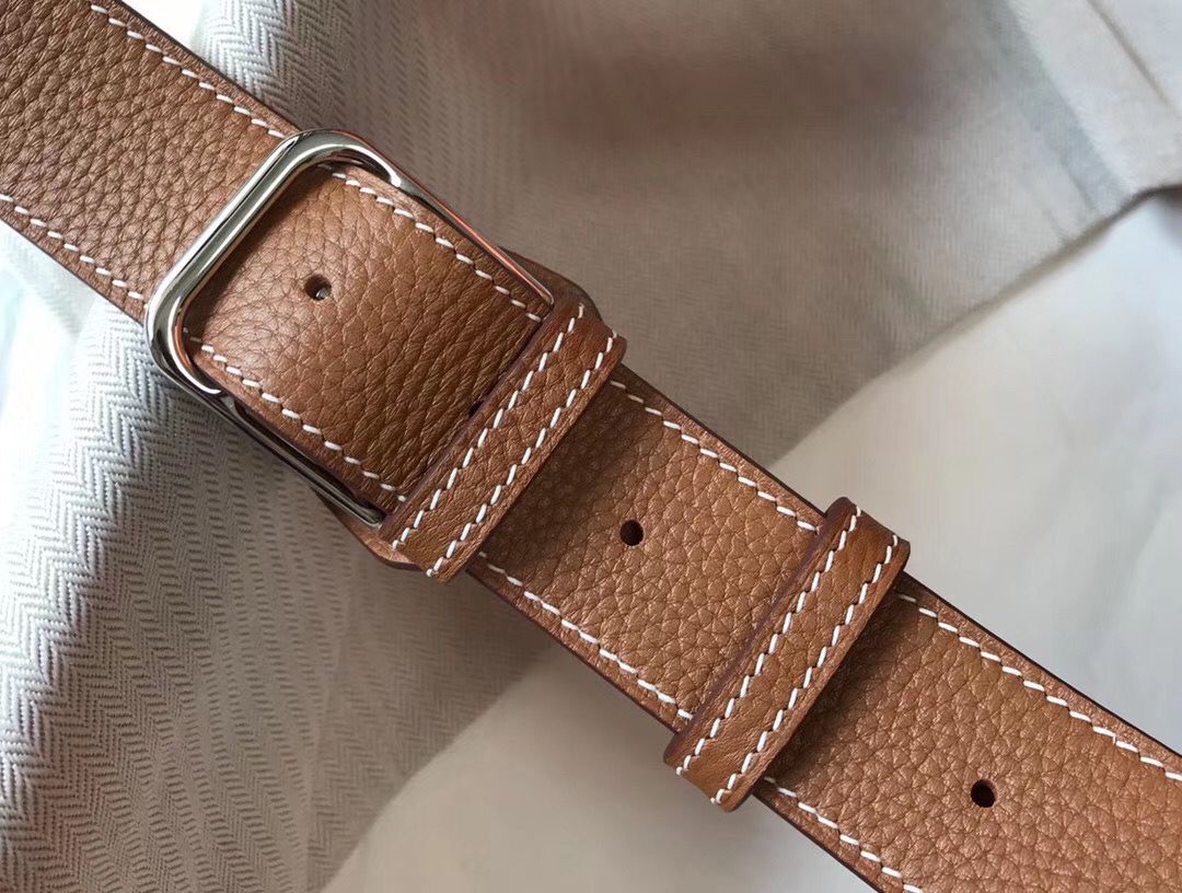 Hermes Steve 35 Messenger Bag In Brown Clemence Calfskin - Image 6