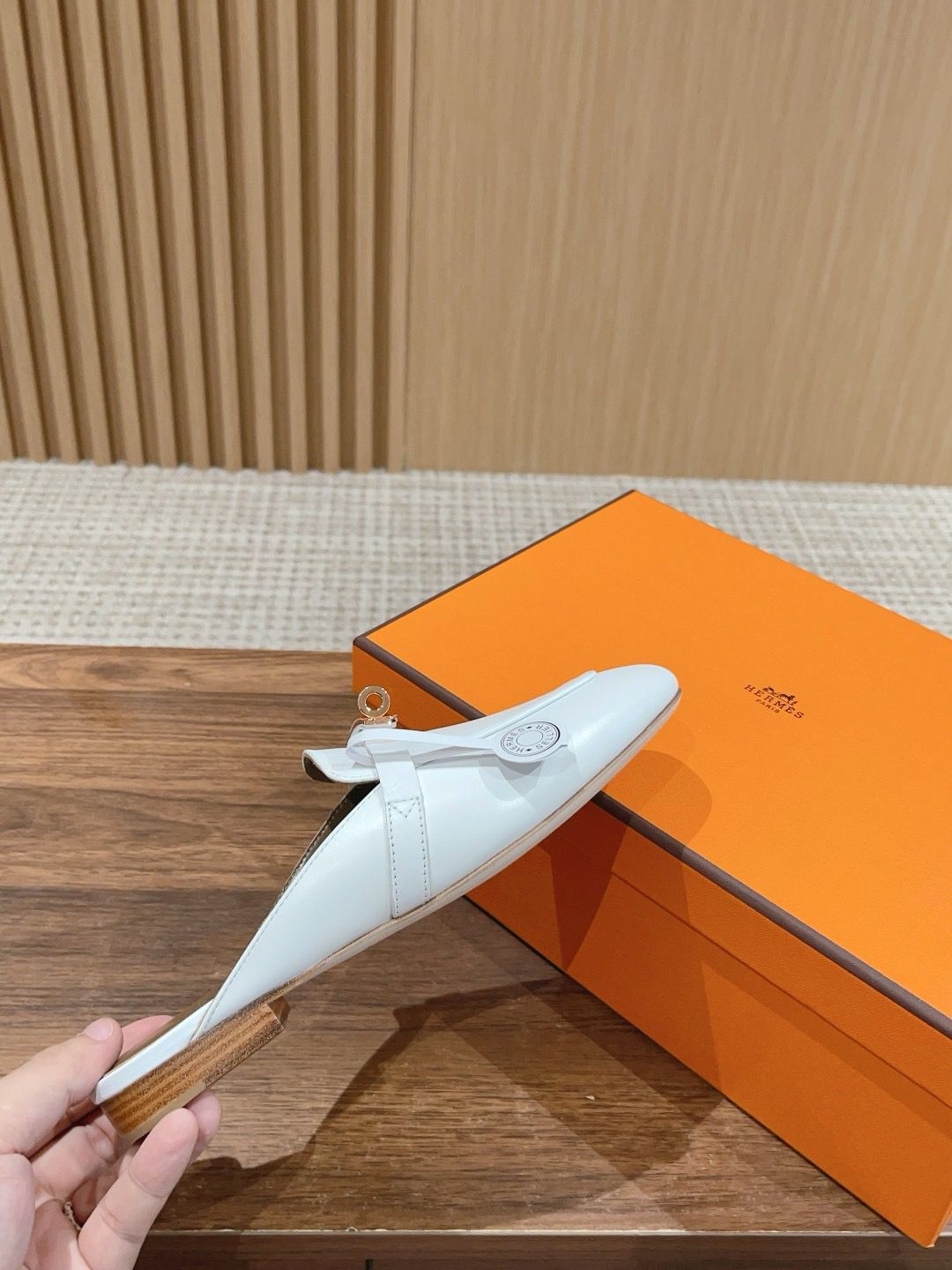 Hermes Women's Oz Mules in White Calfskin - Image 4