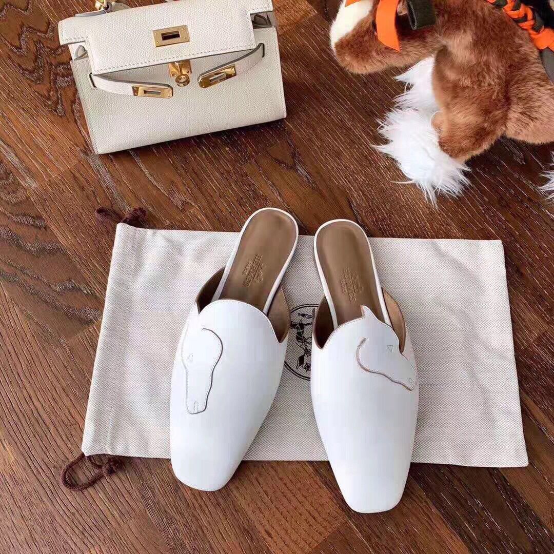 Hermes Tangeria Mules In White Calfskin - Image 4