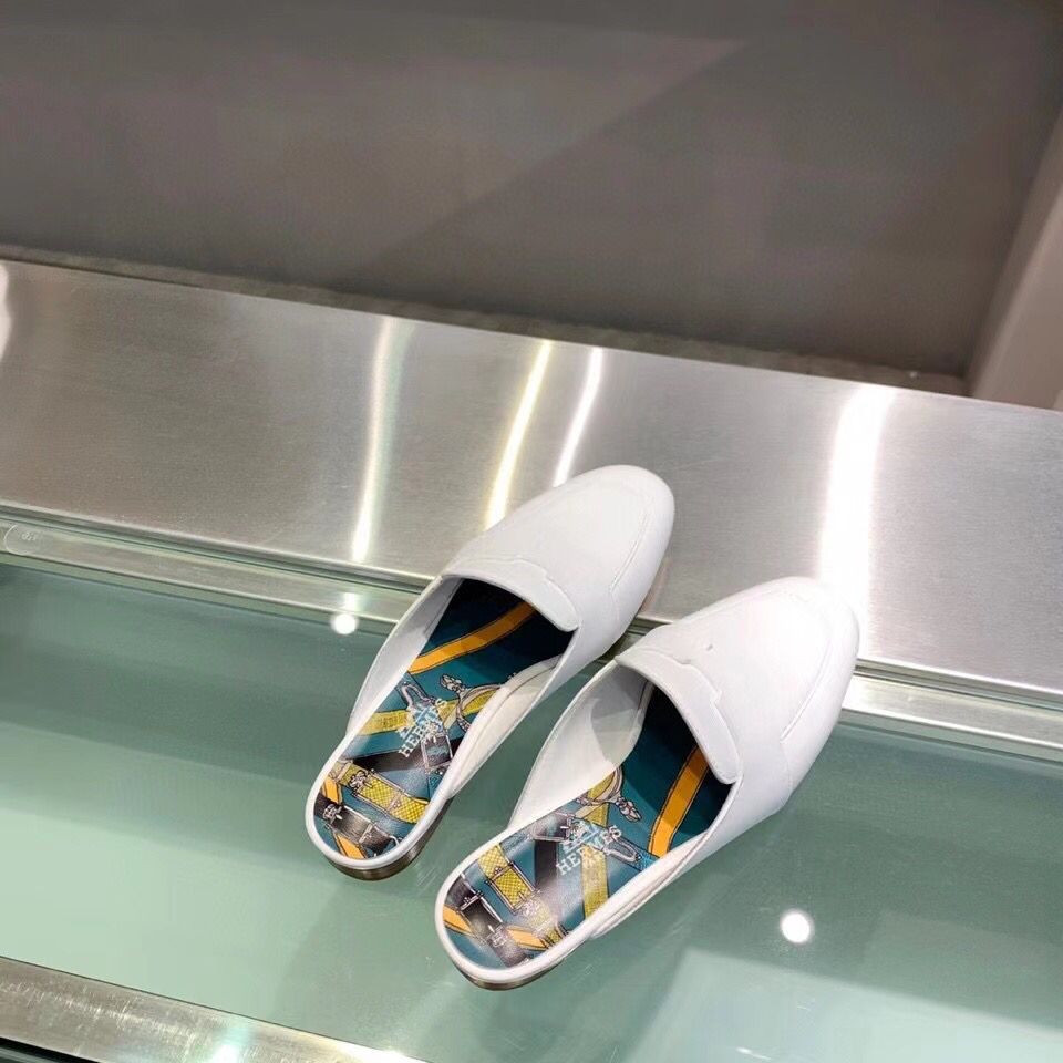 Hermes Catena Mules In White Calfskin - Image 7