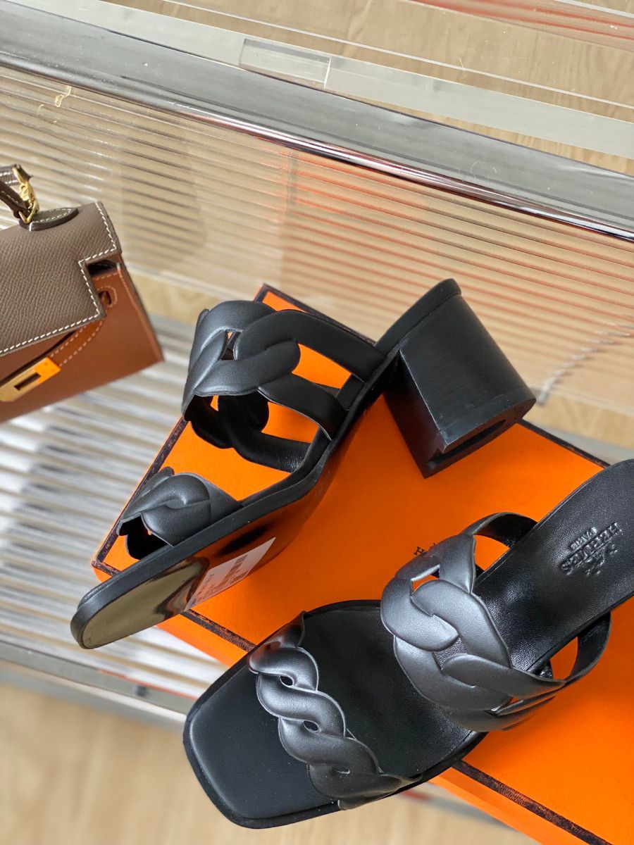 Hermes Gaby Sandals 60mm in Black Nappa Leather - Image 9