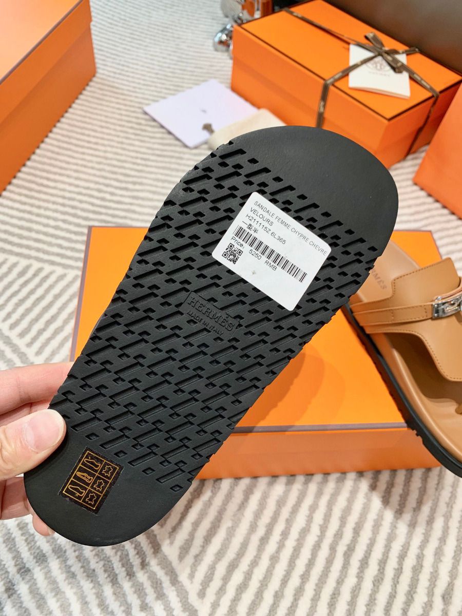 Hermes Empire Sandals in Brown Calfskin - Image 9