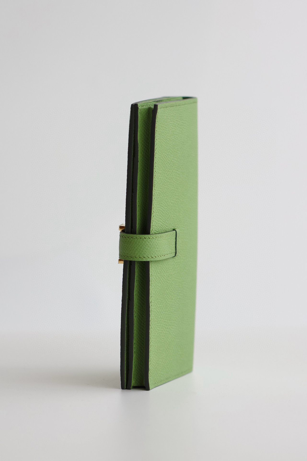 Hermes Bearn Long Handmade Wallet in Vert Criquet Epsom Calfskin - Image 9