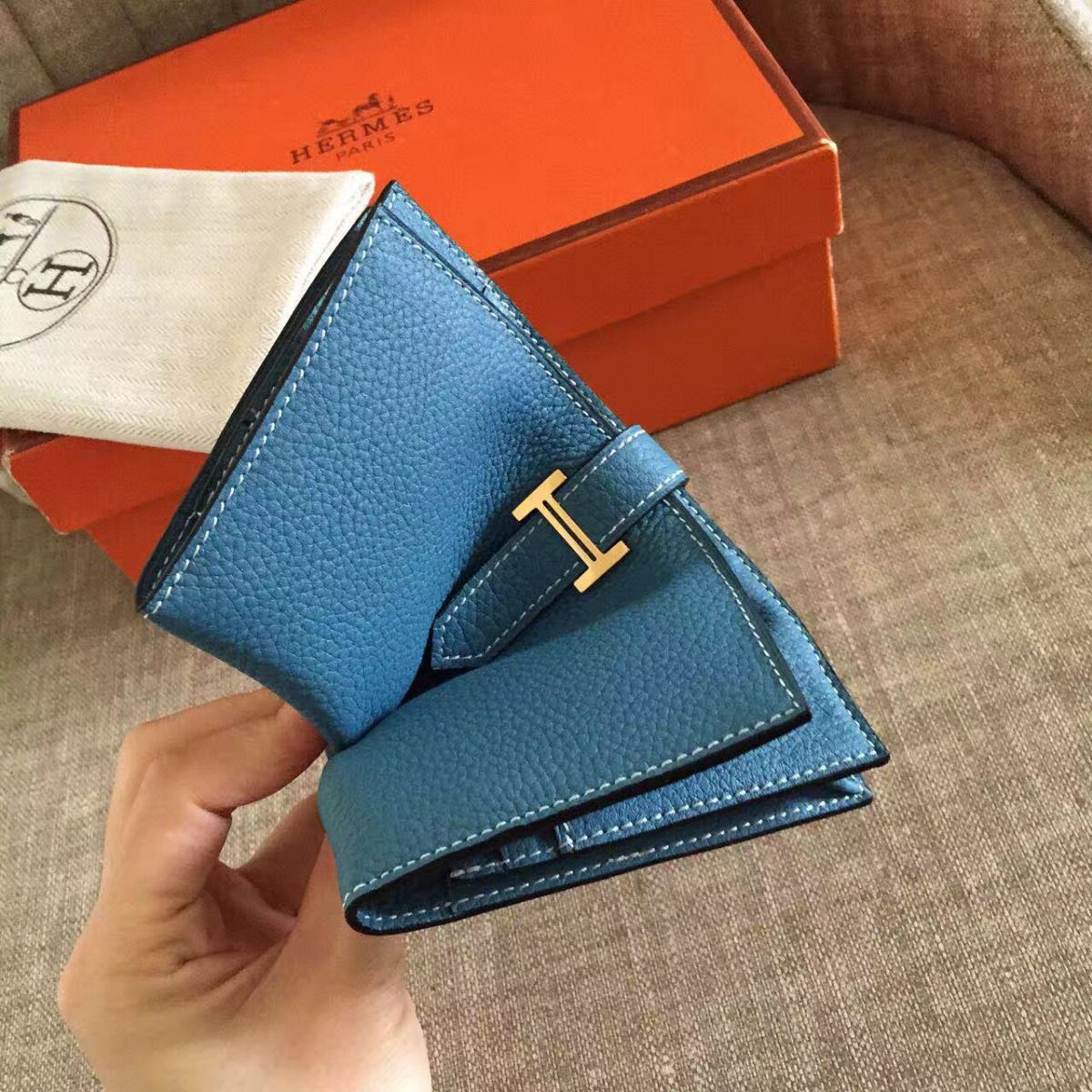 Hermes Blue Jean Clemence Bearn Gusset Wallet - Image 9