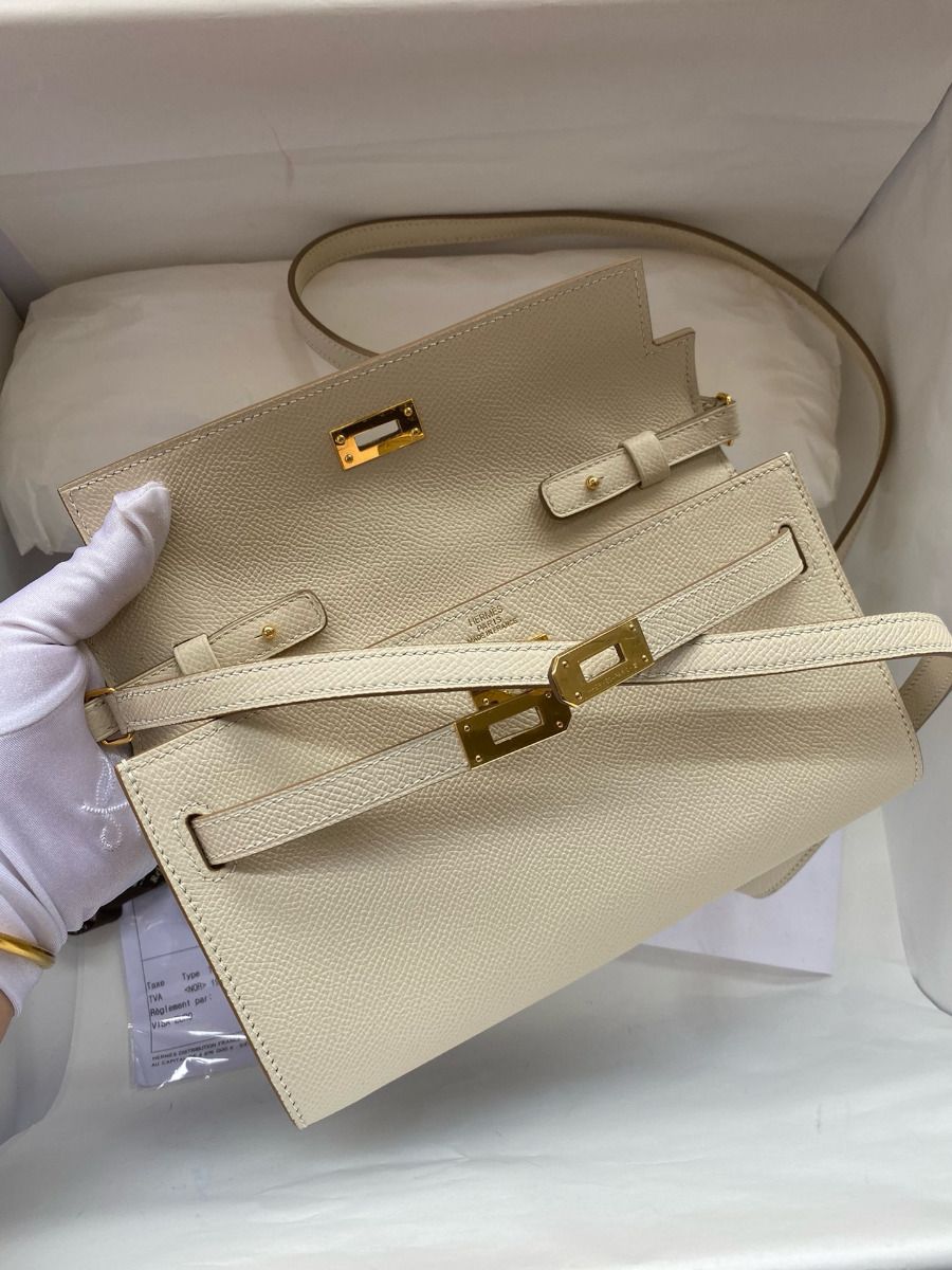 Hermes Kelly Classique To Go Wallet in Craie Epsom Calfskin - Image 6